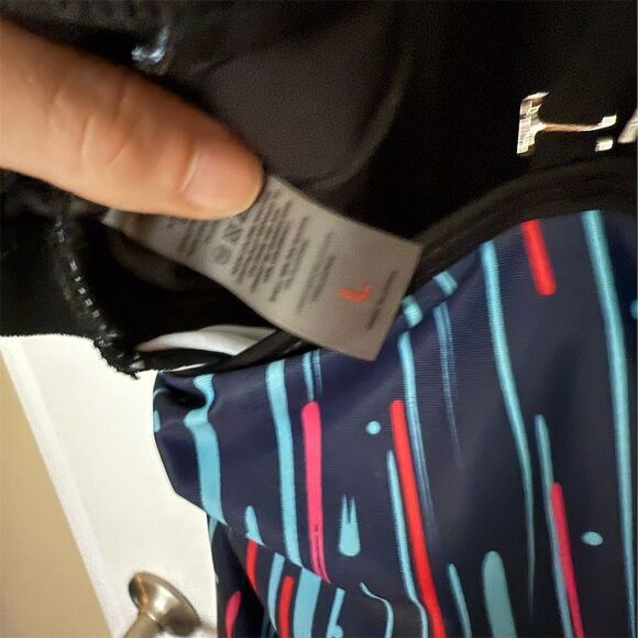 Yonique Women's Multicolor Striped Tankini Top L Adjustable Straps - Picture 3 of 3